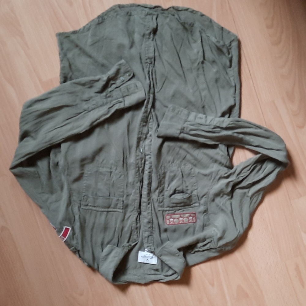 FREE- American Eagle sage green shirt